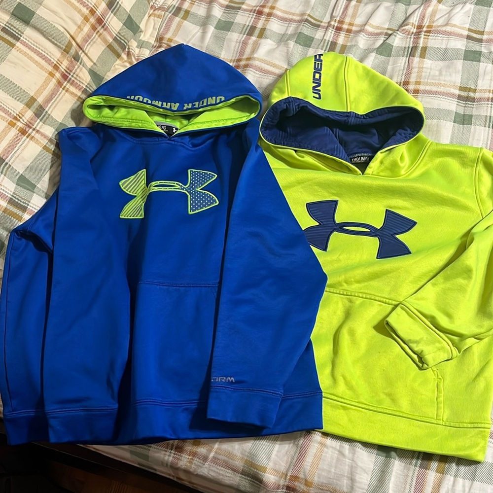 Youth Medium Under Armour Sweatshirts
(Sold together)